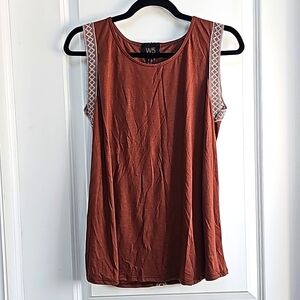 Womens brown tank, Large
